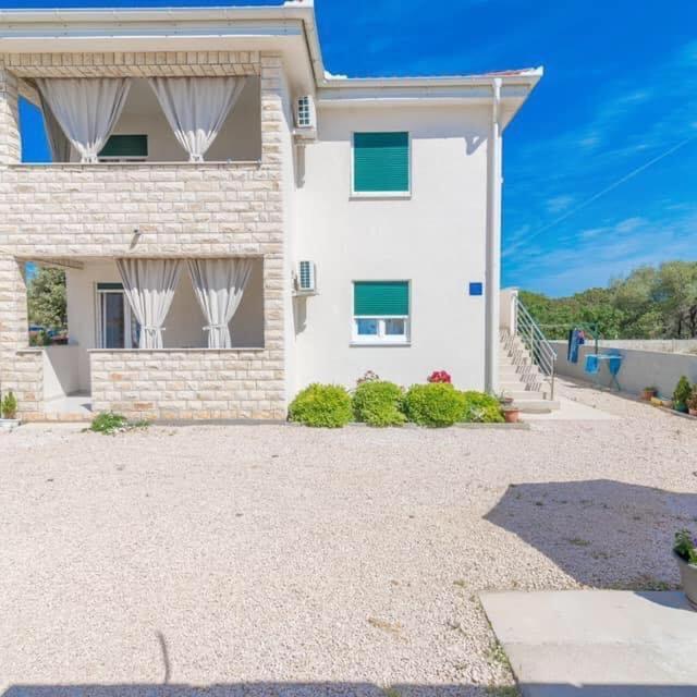 Apartments Sestanka Novalja Zewnętrze zdjęcie