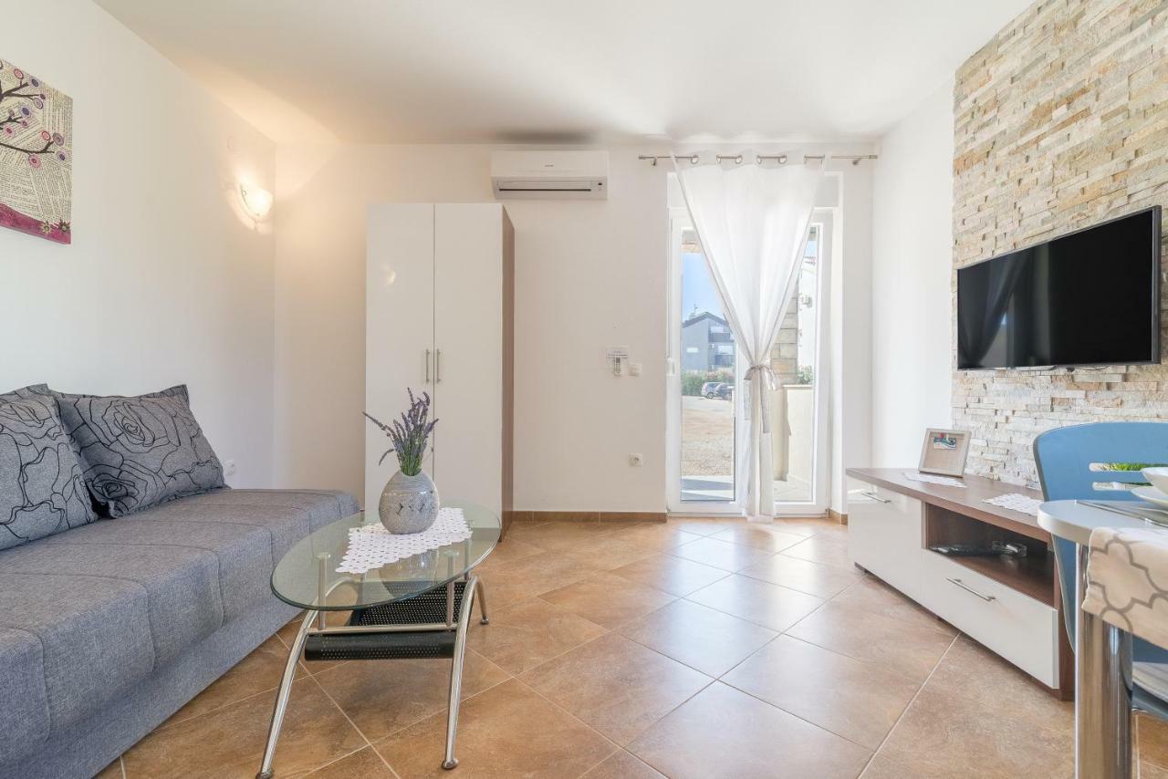 Apartments Sestanka Novalja Zewnętrze zdjęcie