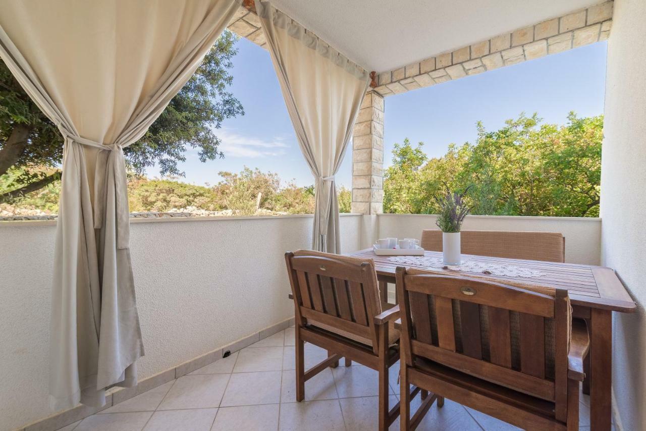 Apartments Sestanka Novalja Zewnętrze zdjęcie